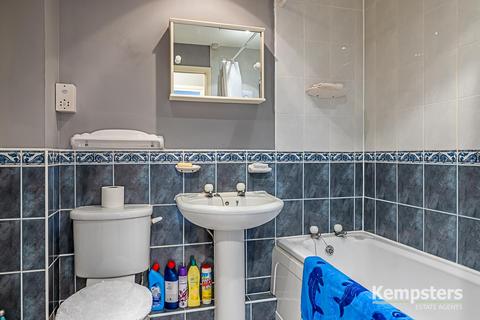 124 Parsonage Road, Grays, RM20 4AQ