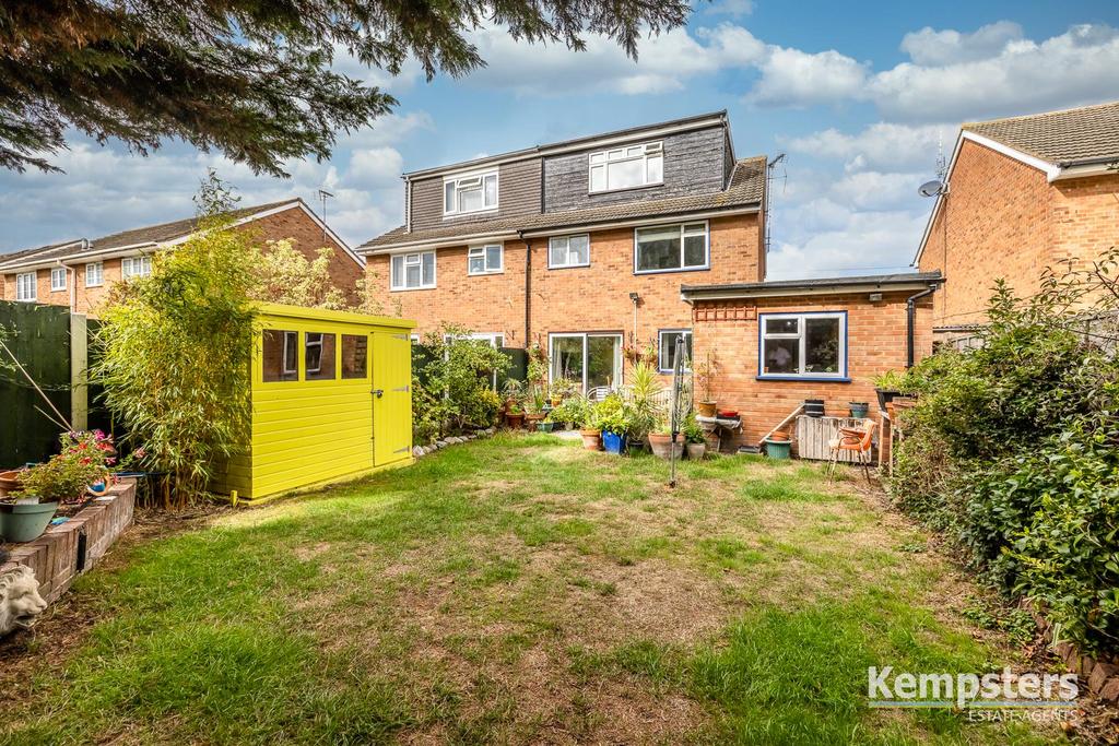 Rear Garden 1.jpg