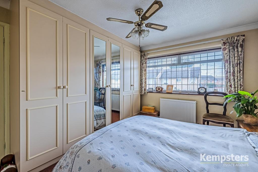 Bedroom 2 2nd.jpg