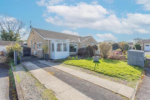 2 bedroom semi-detached bungalow for sale - Fleetwood Close, Neston,