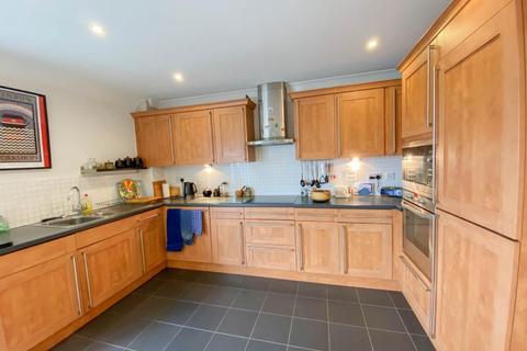 31 Bread And Meat Close, Warwick, CV34 6HF