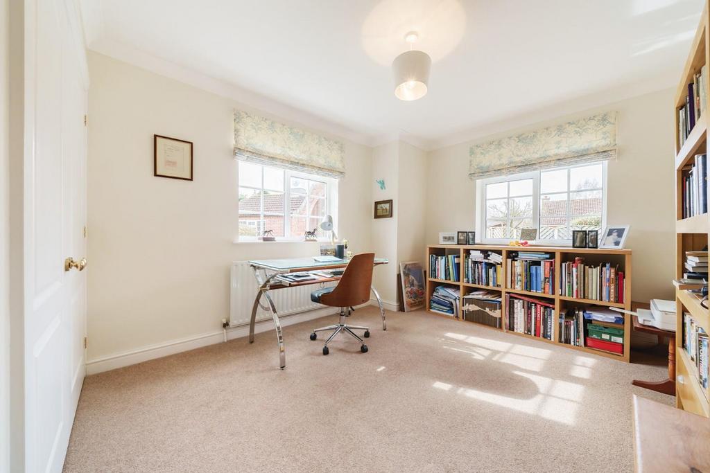 Second double bedroom