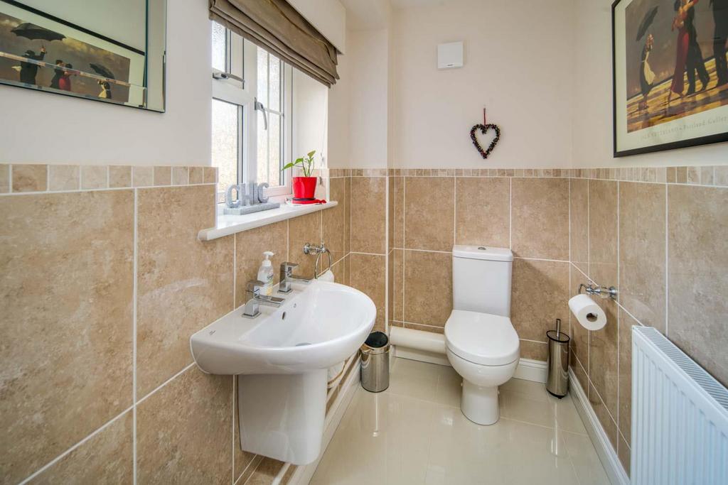 Ground Floor Cloakroom