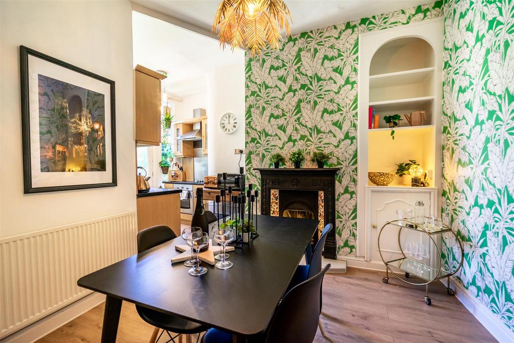Chesnut cottage mount vale-13.jpg