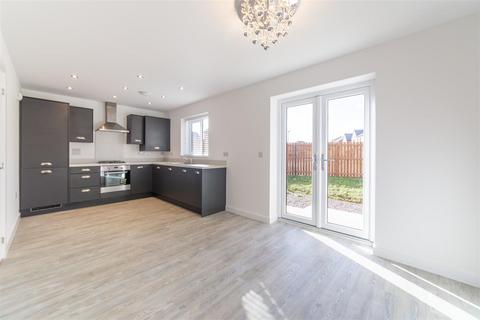 3 bedroom semi-detached house for sale - Winder Drive, Havannah Park, Hazlerigg