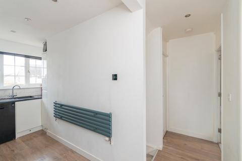 1 bedroom flat for sale - Starbarn Road, Winterbourne