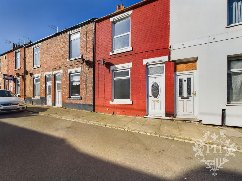 Coronation Street, Carlin How, SaltburnByTheSea 2 bed terraced house