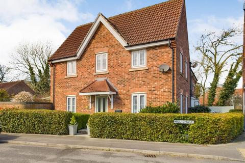 3 bedroom end of terrace house for sale - Mill Chase, Nafferton, Driffield