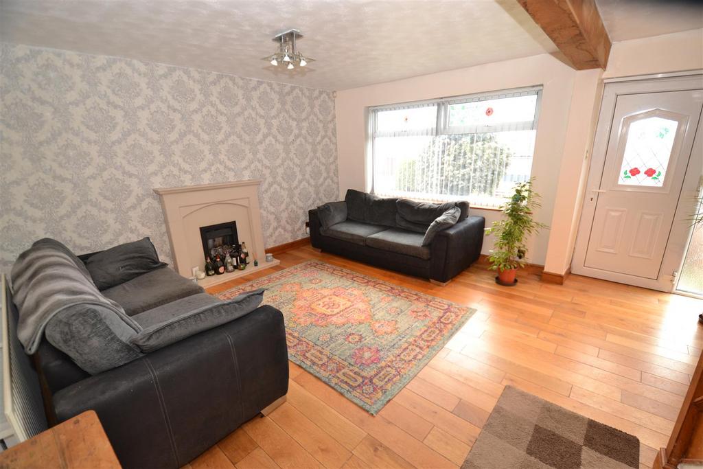 Kenmore Way, Cleckheaton 5 bed semidetached house for sale £265,000