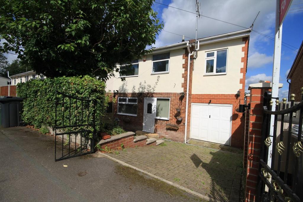 Kenmore Way, Cleckheaton 5 bed semidetached house for sale £235,000