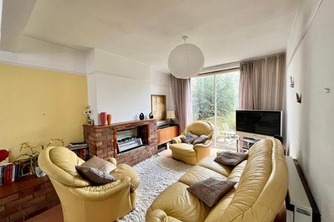 12 Lyncroft Way, Northampton, NN2 6LX