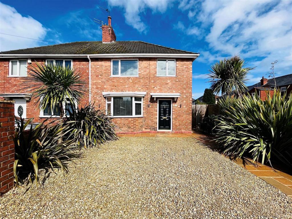 Western Road, Goole 3 bed semidetached house for sale £190,000