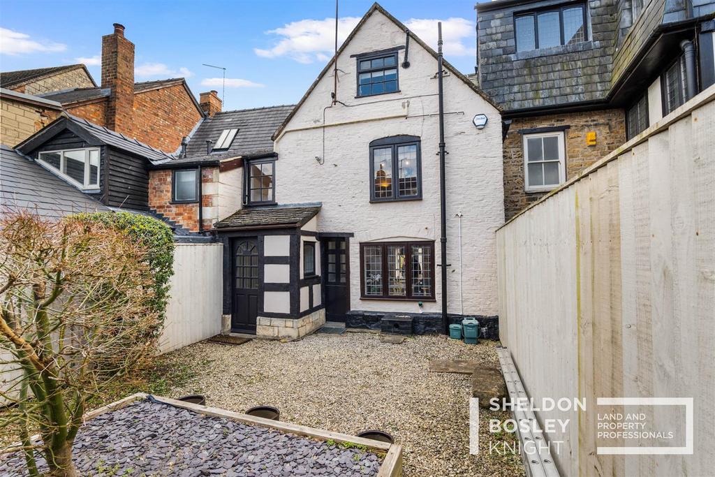 8 High Street, Property for sale £325,000