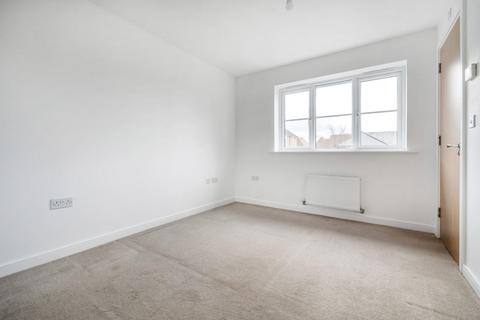 30 Hambrook Road, Snodland, ME6 5SQ
