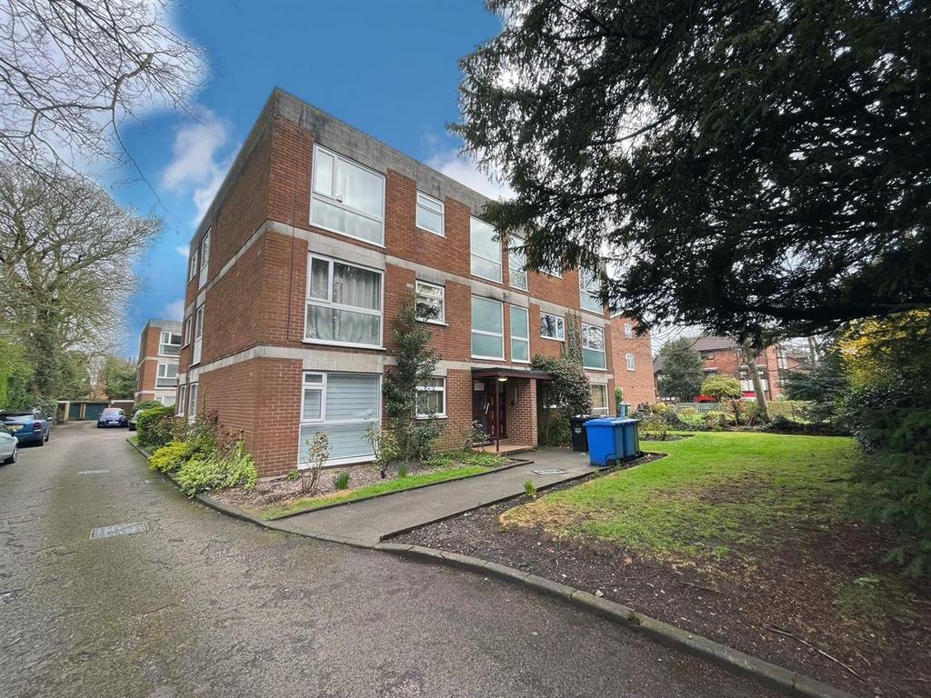 Bowland Court, Wardle Road, Sale 2 bed flat for sale £195,000