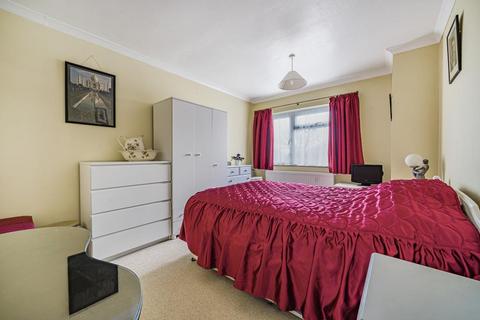 17 Cavendish Road, Chesham, HP5 1RW