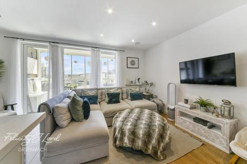 7, Broadside House Creekside, London, SE8 3DZ