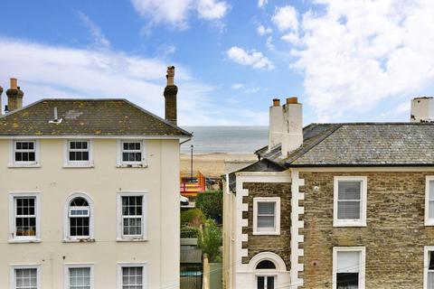 2 bedroom flat for sale, The Strand, Ryde, Isle of Wight