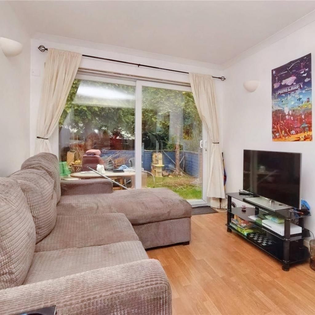 Berry Avenue, Watford WD24 2 bed £265,000