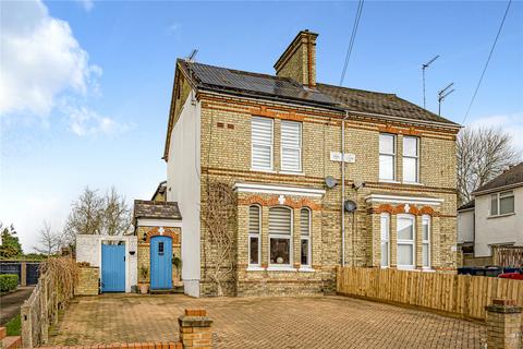 4 bedroom semi-detached house for sale - Margaret Road, Barnet, EN4