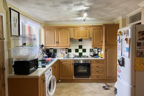 3 bedroom terraced house for sale, College View, Llandovery, Carmarthenshire.