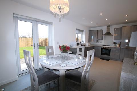 3 bedroom semi-detached house for sale - Winder Drive, Newcastle upon Tyne, NE13