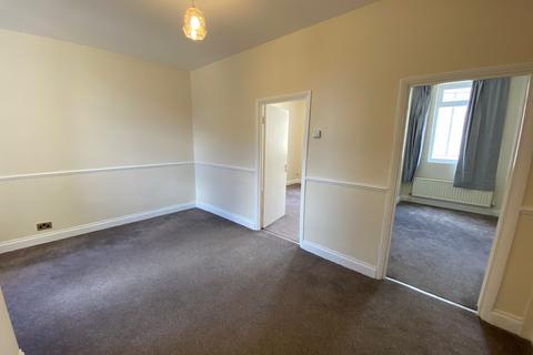4 bedroom semi-detached house for sale - Ripple Road, Barking IG11 7RW