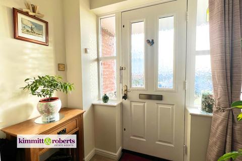 136 Beverley Way, Peterlee, SR8 2AY