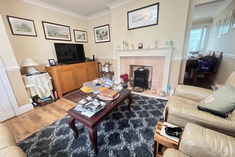 9 Andrew Close, Halifax, HX3 9RT