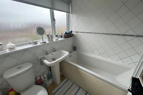 9 Andrew Close, Halifax, HX3 9RT