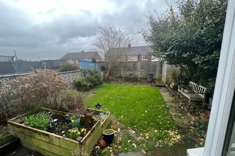 9 Andrew Close, Halifax, HX3 9RT