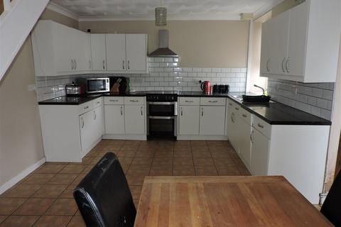 5 Bishop Road, Garnant, Ammanford, SA18 1NA