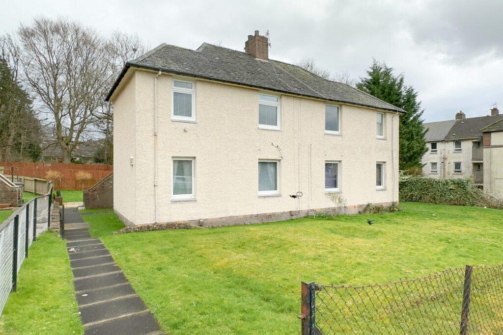 6 Morrison Street, Duntocher 1 bed flat £67,000