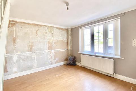5 Cumbrian Way, Peterlee, SR8 5PT