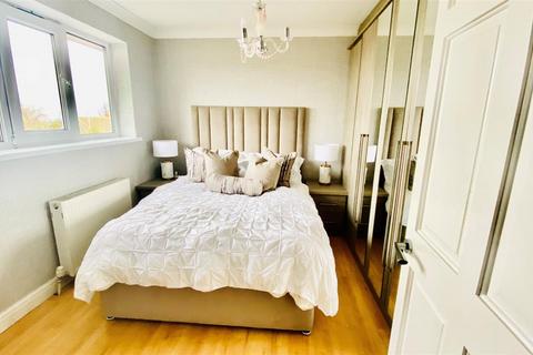 35 Hallfield Drive, Peterlee, SR8 3DB