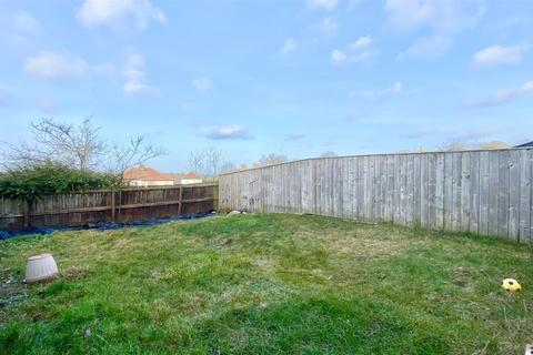35 Hallfield Drive, Peterlee, SR8 3DB
