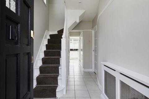 35 Cardinal Avenue, Morden, SM4 4TA