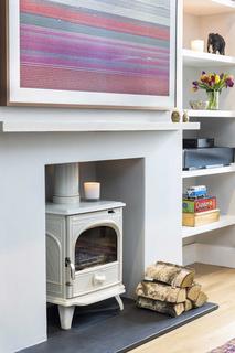 35 Cardinal Avenue, Morden, SM4 4TA
