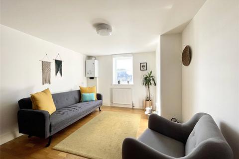 2 bedroom apartment to rent, Lodge Lane, London, N12