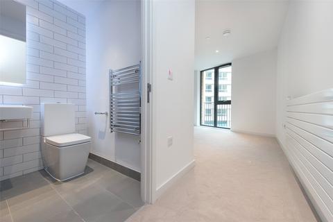 2 bedroom apartment to rent, Starboard Way, London, E16