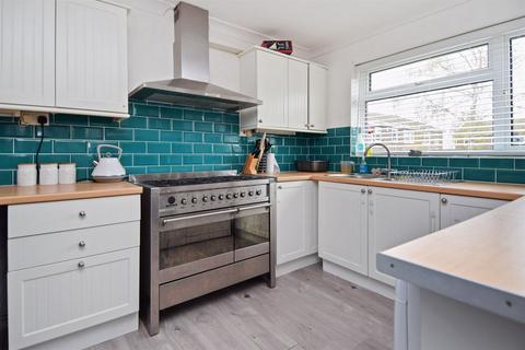 46 Forgefields, Herne Bay, CT6 7TF