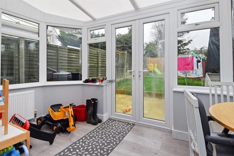 46 Forgefields, Herne Bay, CT6 7TF