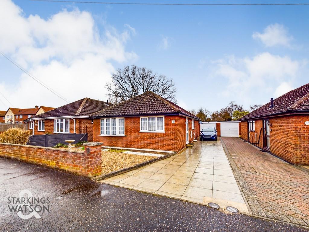 Mayfield Avenue, Hellesdon, Norwich 3 bed detached bungalow for sale £315,000