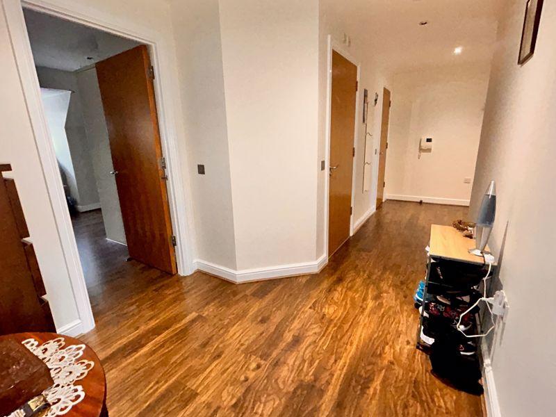 Epsom House, Goldieslie Road, Sutton Coldfield, B73 5PE 2 bed apartment £190,000