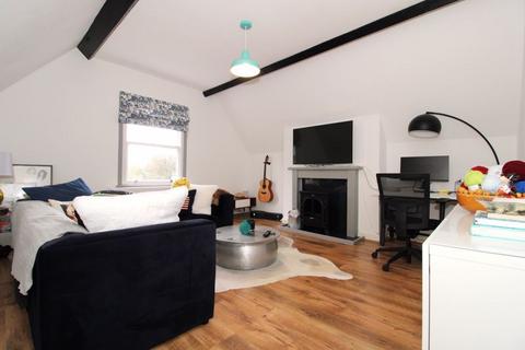 2 bedroom apartment for sale, Sutton Road, Walsall, WS1 2PQ