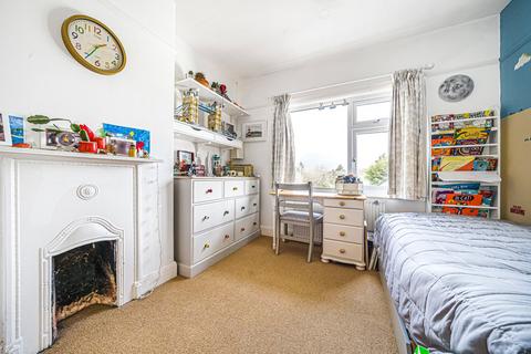 36 Newcourt Road, Topsham, Exeter, EX3 0BT