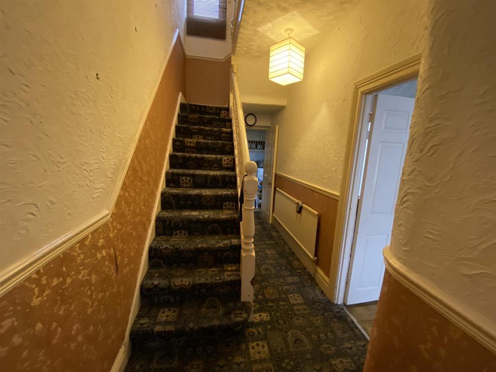 College Hill, Llanelli 2 bed terraced house £129,950