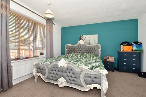 2 bedroom ground floor flat for sale, Princess Anne Road, Broadstairs, Kent