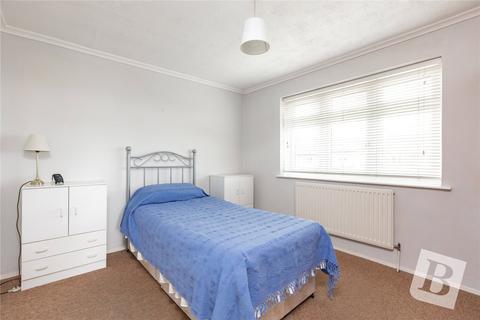 11 Gilroy Close, Rainham, RM13 7LH