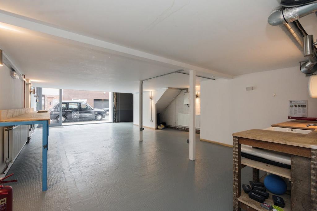 1-5 Vyner Street, E2 picture No. 1